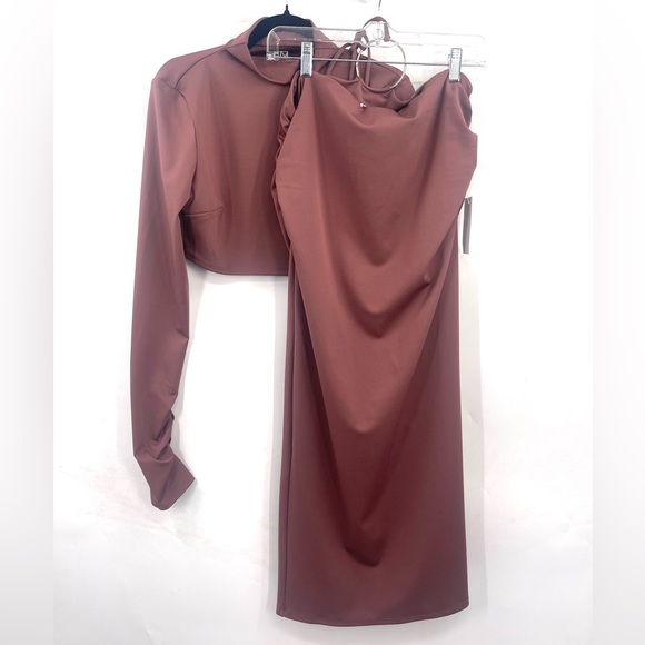 NWT Not Yours To Keep Julia Crop Top & Maxi Skirt Medium NYTK Skirt Set Revolve - Picture 7 of 10